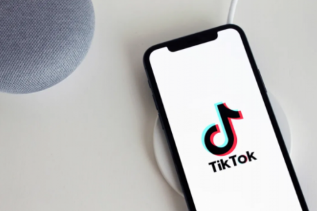 国内怎么使用TikTok？（手机、电脑上通用的方法）