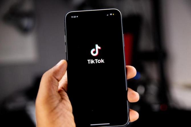 动感网络科技, 海外抖音tiktok怎么橱窗带货？tiktok怎么带货直播
